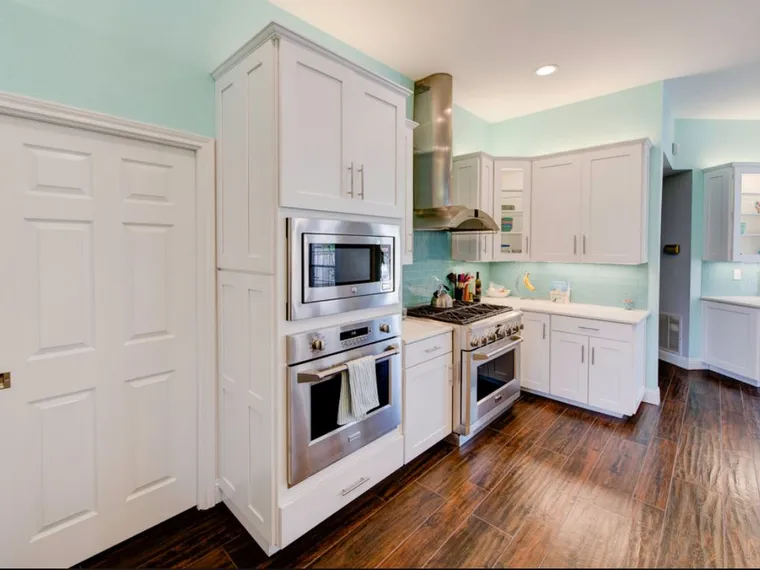 Kitchen Contractor