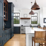 Elmhurst,,Il,,Usa,-,February,24,,2021:,A,Luxurious,Kitchen